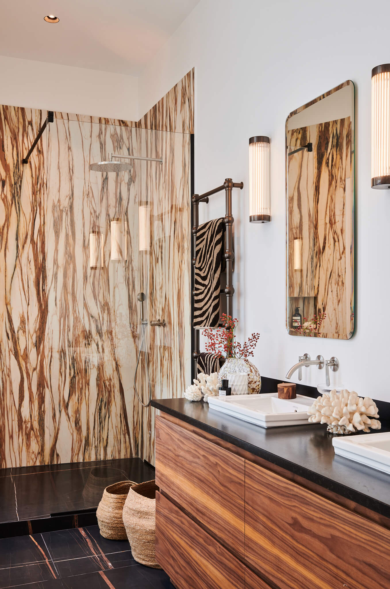 salle de bain appartement par Alexandra Boussagol 