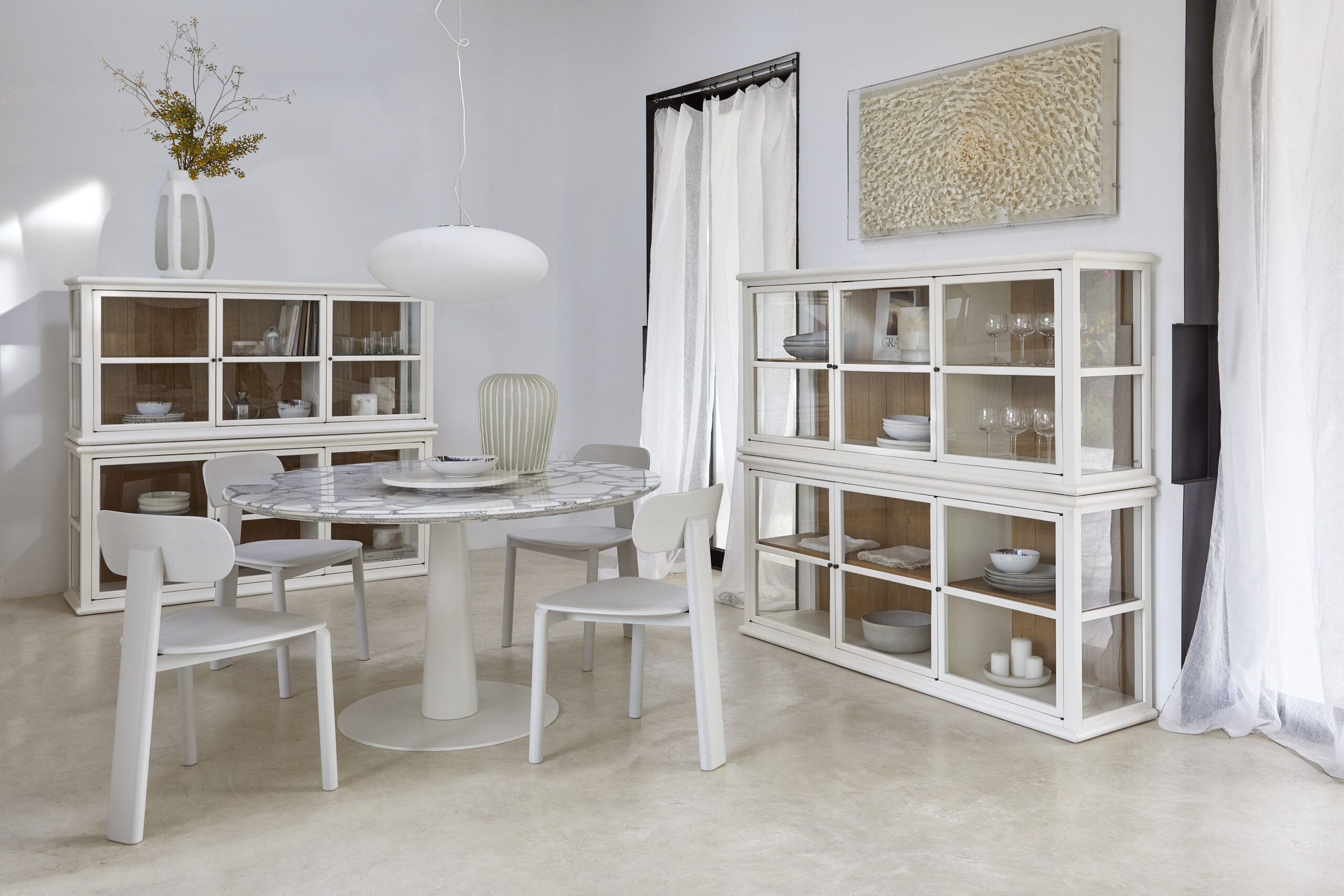 salle à manger catalogue printemps/été AM PM 2024 