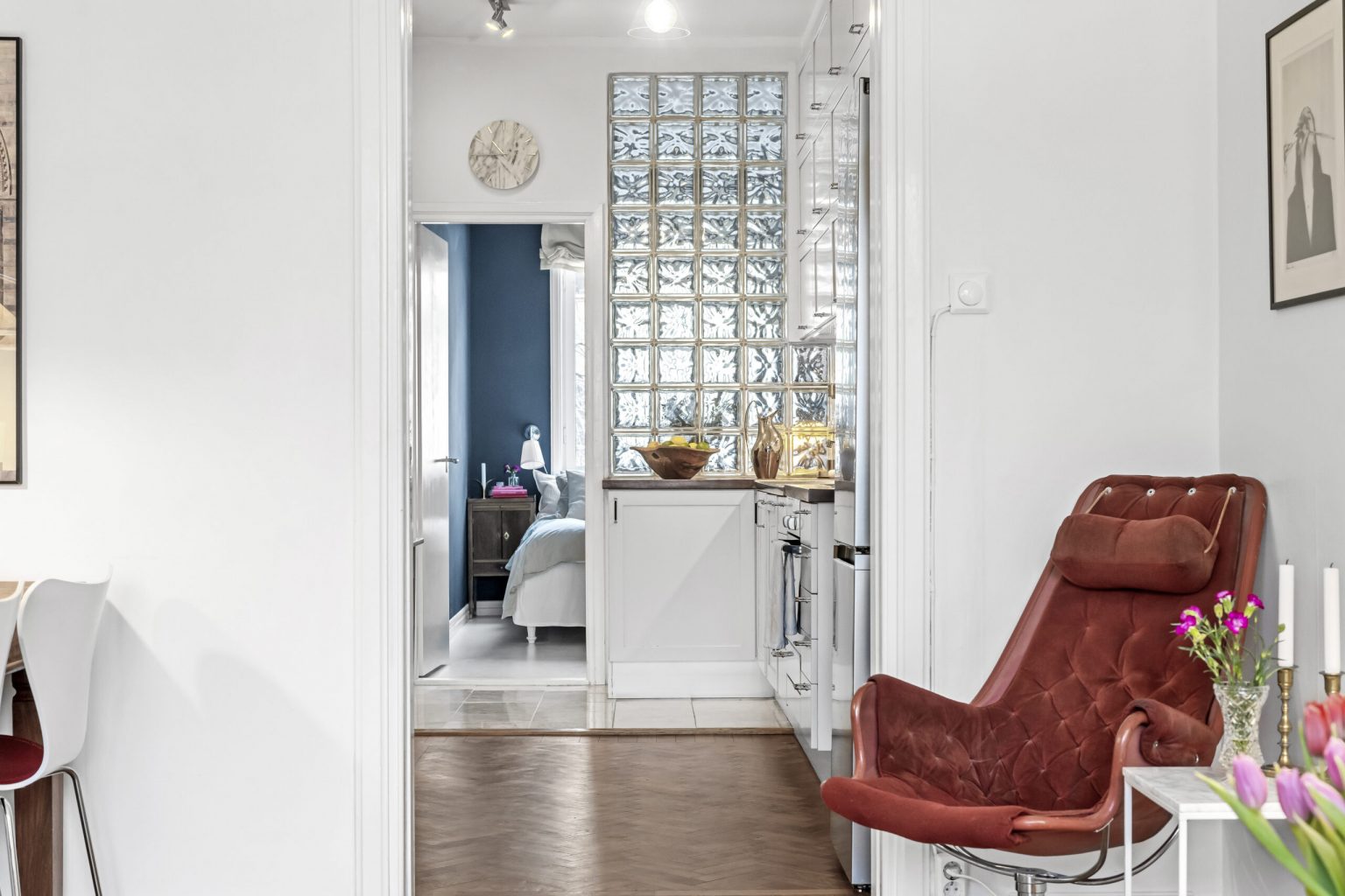 salon cuisine et chambre deux-pièces 49m2