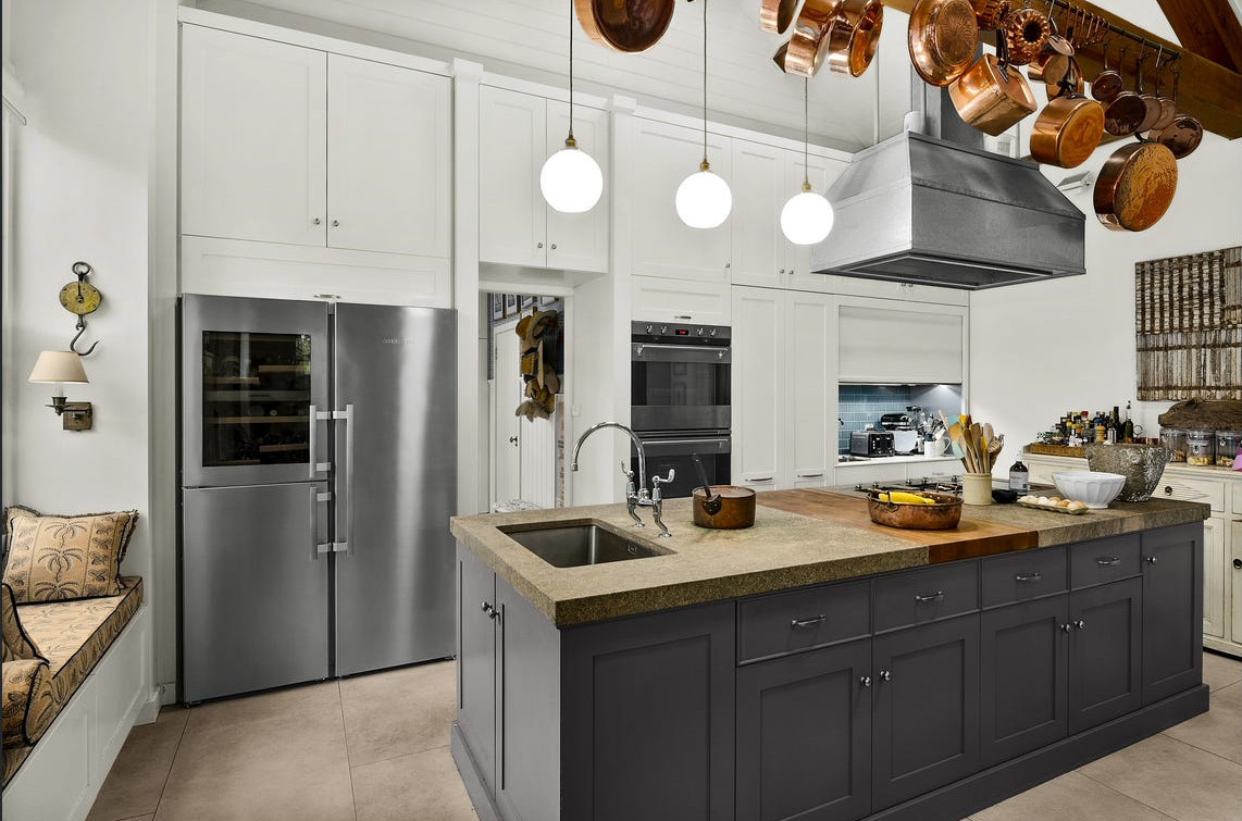 cuisine ouverte avec poutres décoration rustique chic cuisine ouverte avec poutres décoration rustique chic