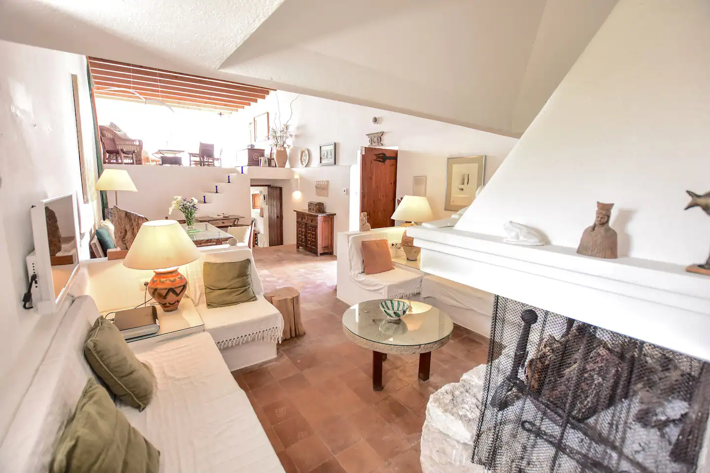 salon maison en pierres villa Can Felix Ibiza Airbnb salon maison en pierres villa Can Felix Ibiza Airbnb