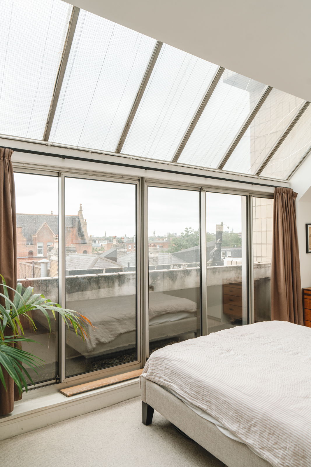 chambre appartement rénové 65m2 Londres