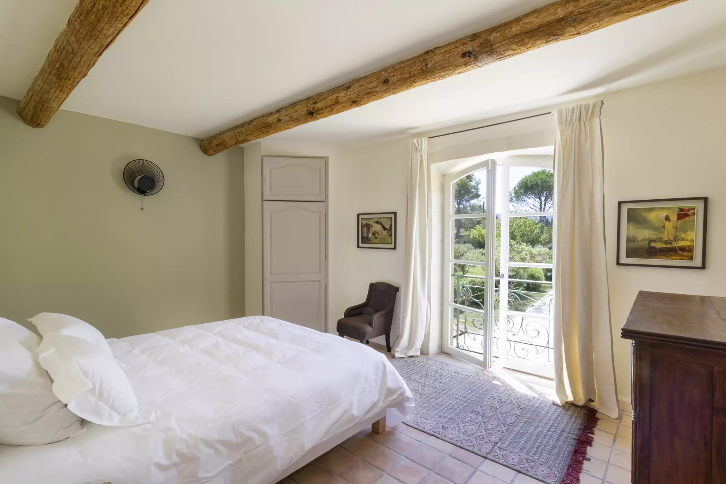 chambre avec poutres logement meublé chambre avec poutres logement meublé