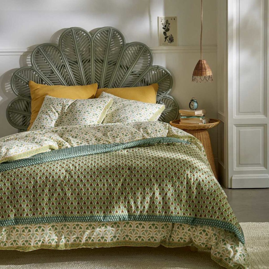 chambre rotin vert catalogue La Redoute Intérieurs 2024 printemps/été chambre rotin vert catalogue La Redoute Intérieurs 2024 printemps/été