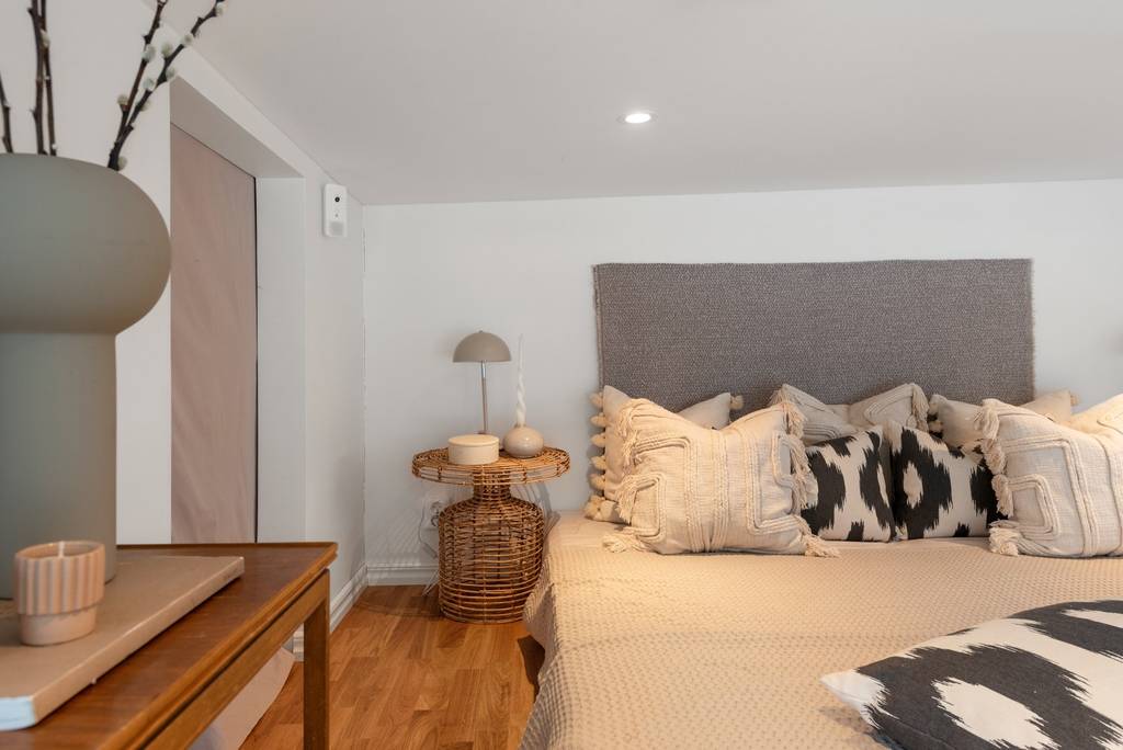 chambre sur mezzanine mini maison 33m2
