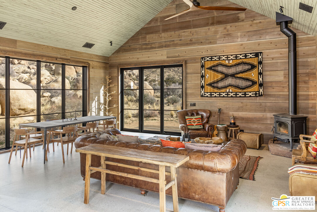 salon maison en bois