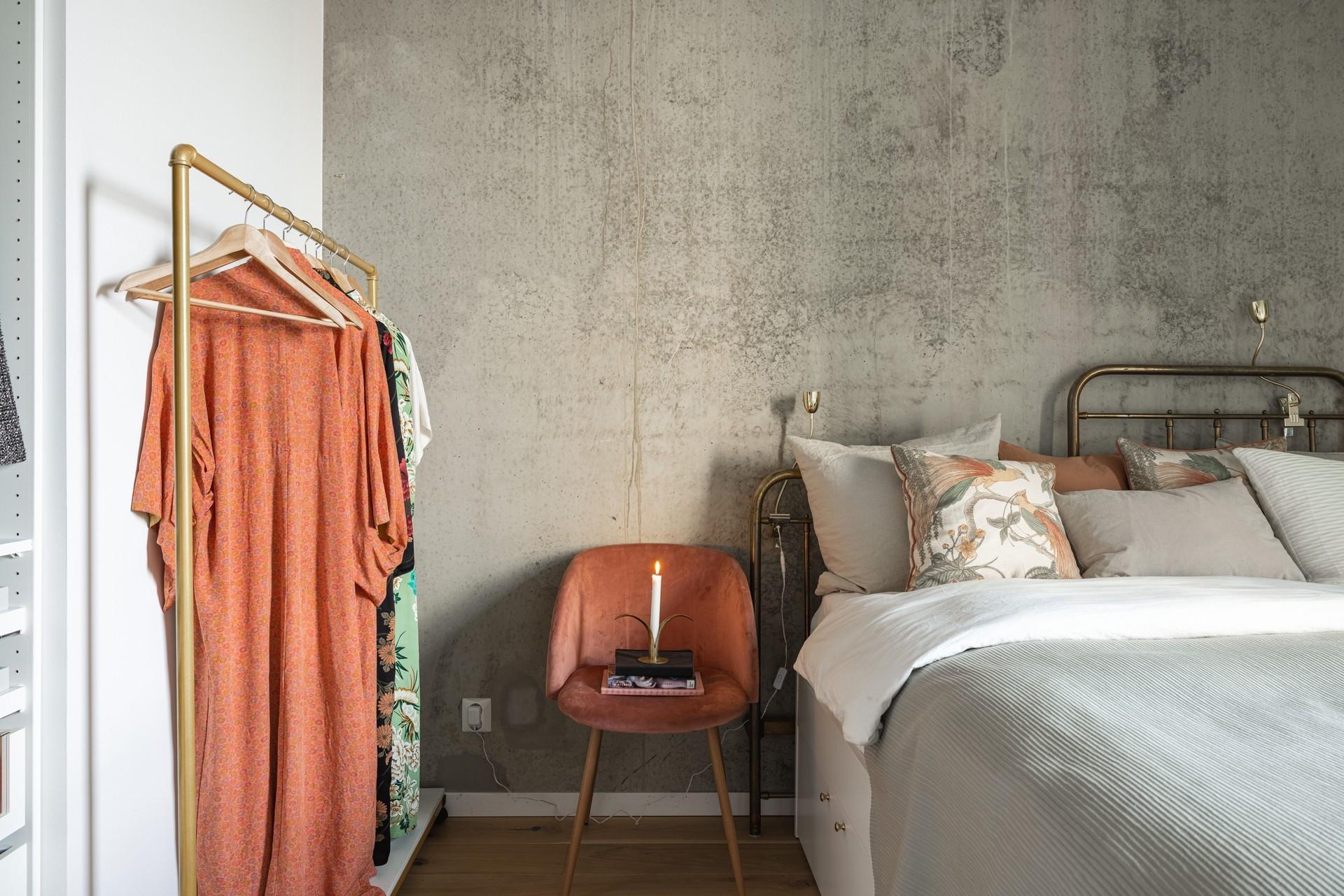 chambre mur béton décoration scandinave