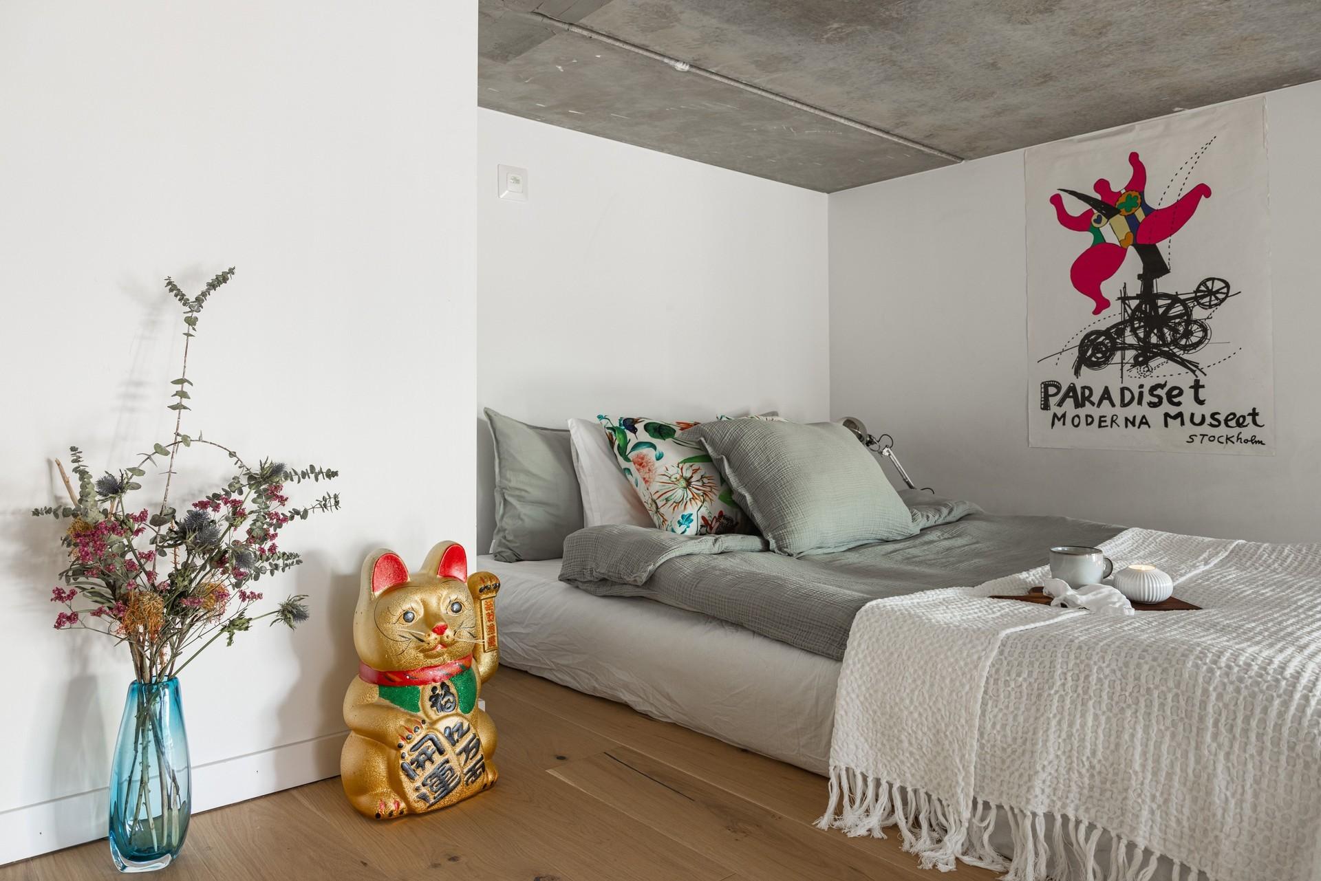chambre sur mezzanine basse