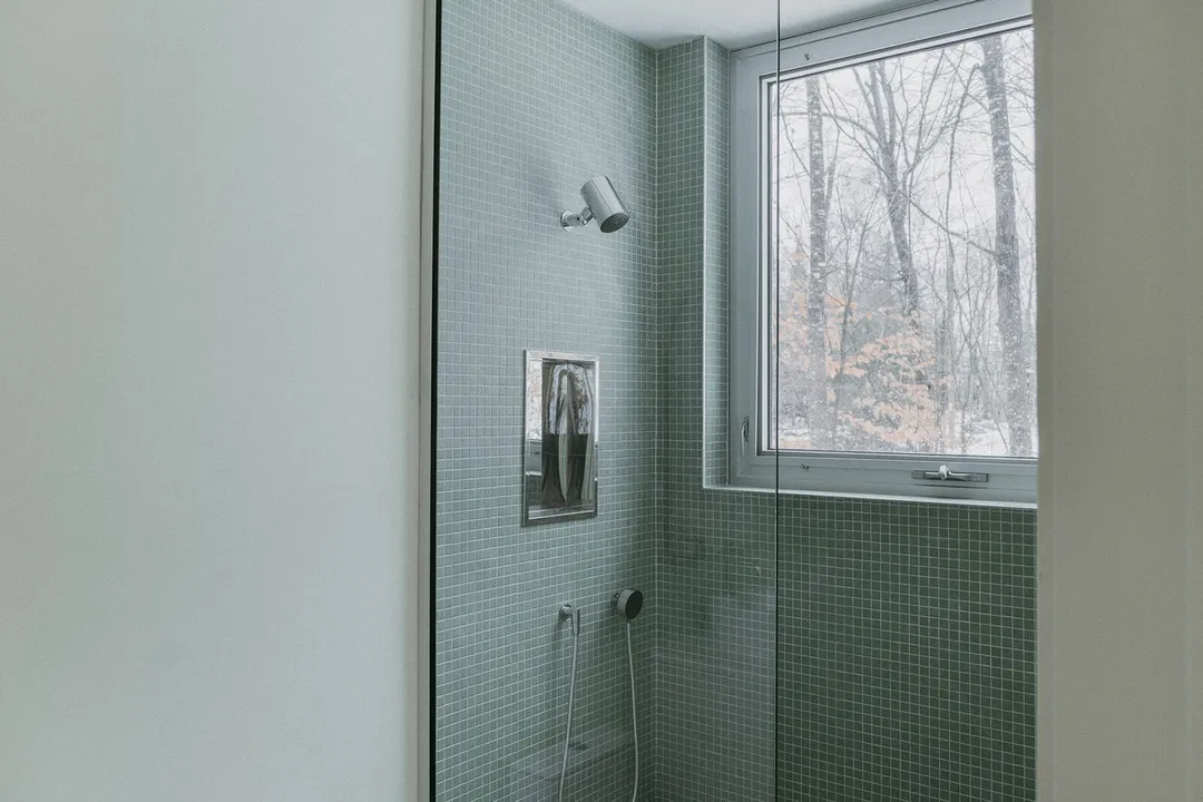 salle de bain design maison en bois Hintershelter Québec salle de bain design maison en bois Hintershelter Québec
