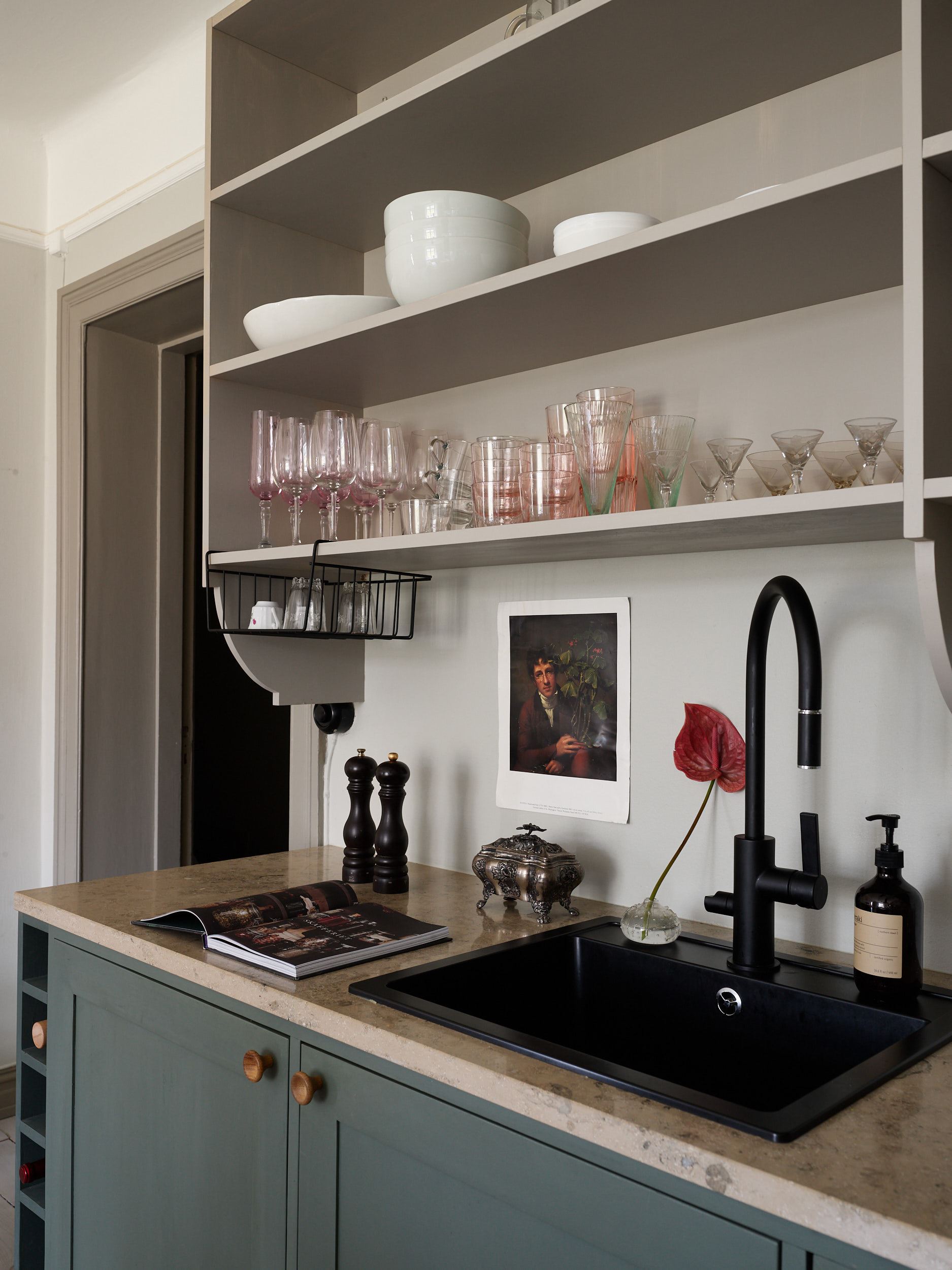 cuisine verte en angle appartement de 47m2 cuisine verte en angle appartement de 47m2