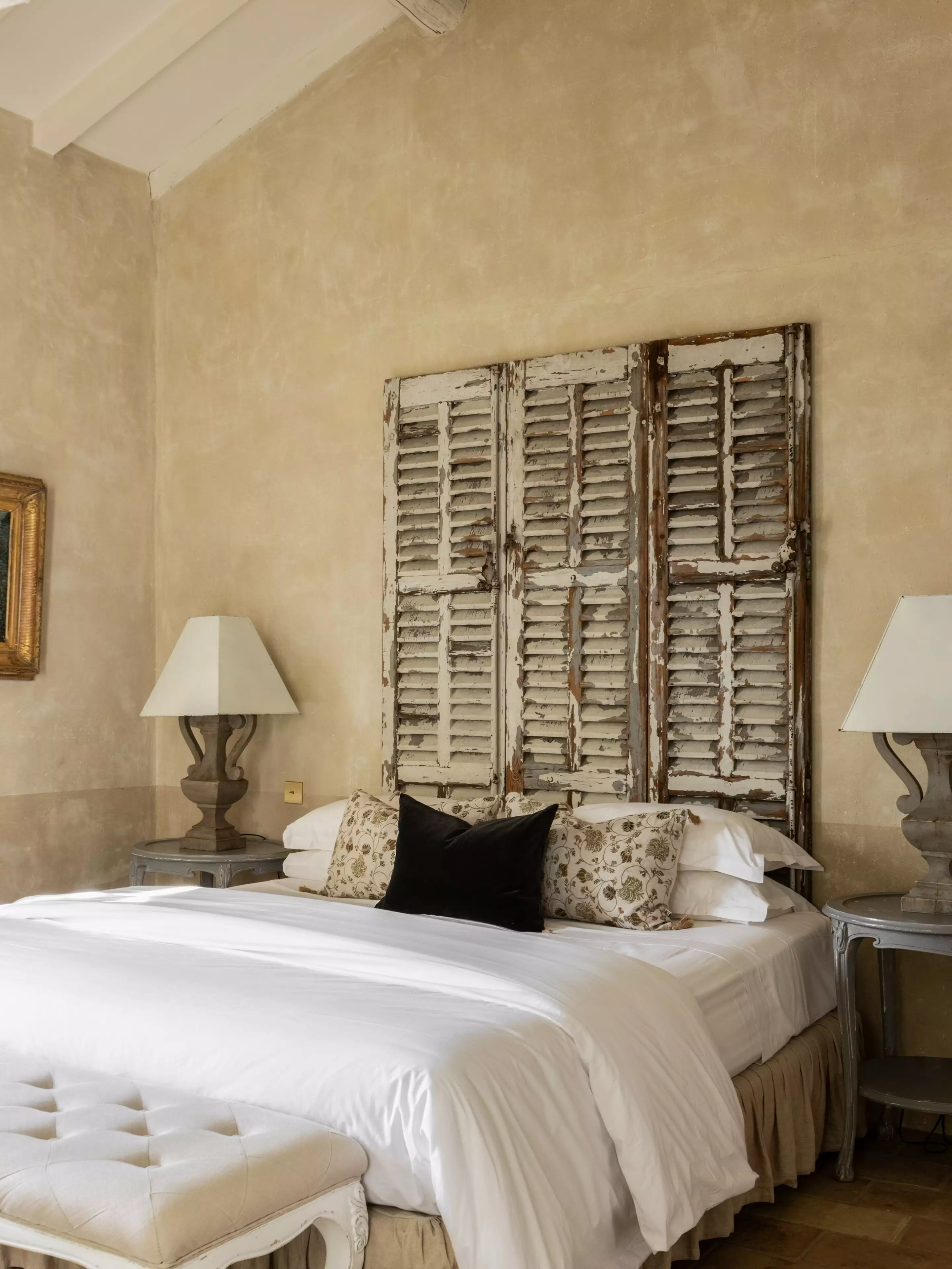 chambre décoration rustique chic maison provençale en pierre le Mas des Platanes chambre décoration rustique chic maison provençale en pierre le Mas des Platanes