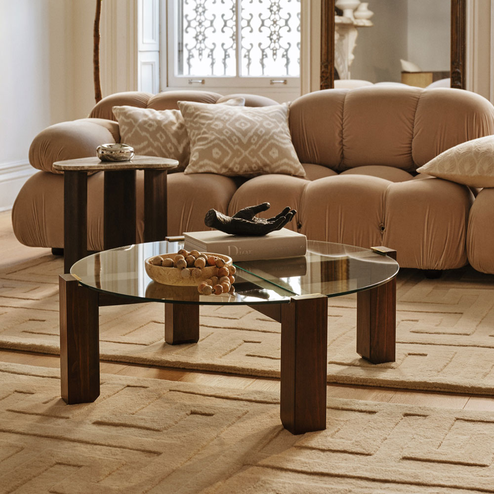salon décoration contemporaine beige appartement haussmannien H&M Home 2024 salon décoration contemporaine beige appartement haussmannien H&M Home 2024