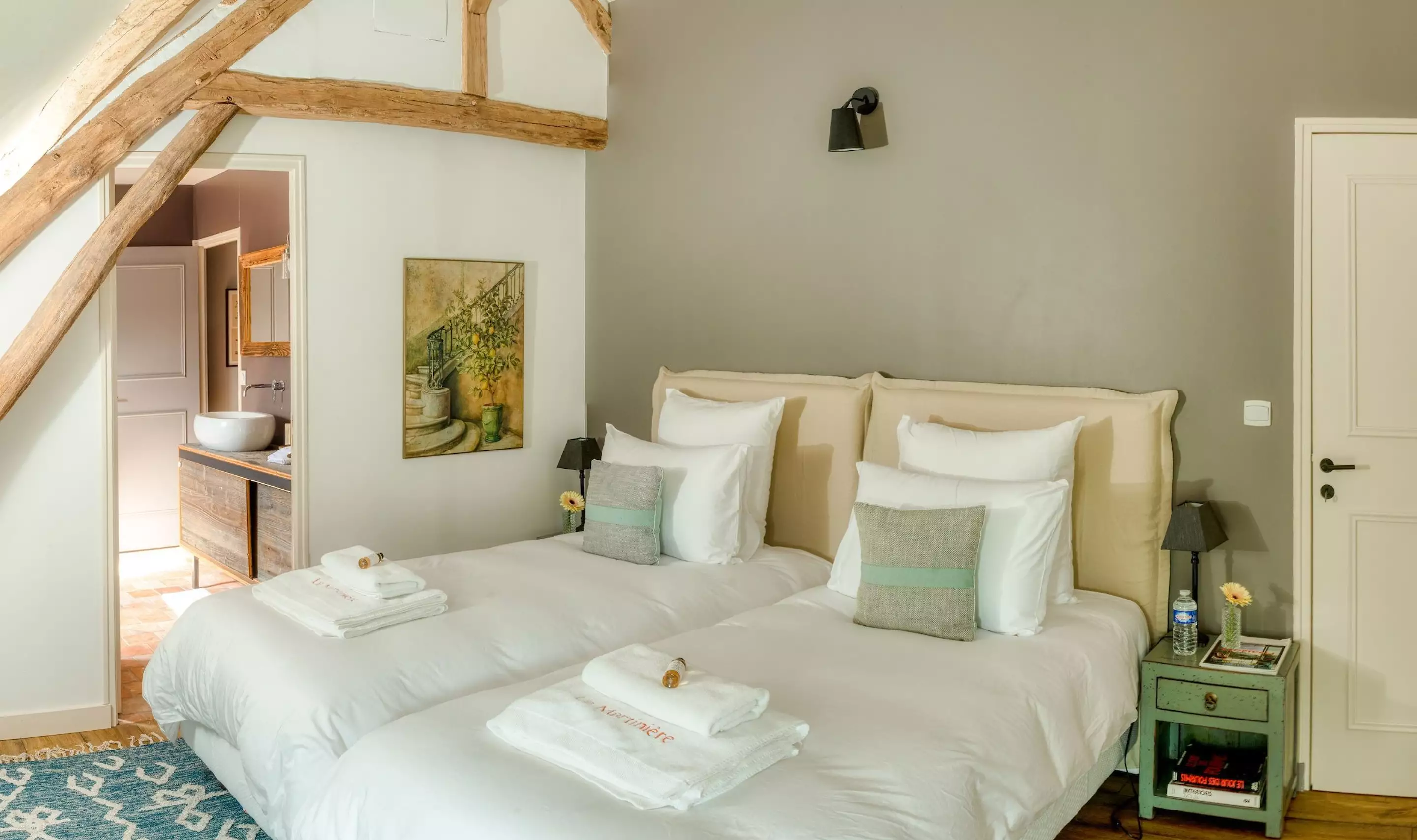 chambre à deux lits