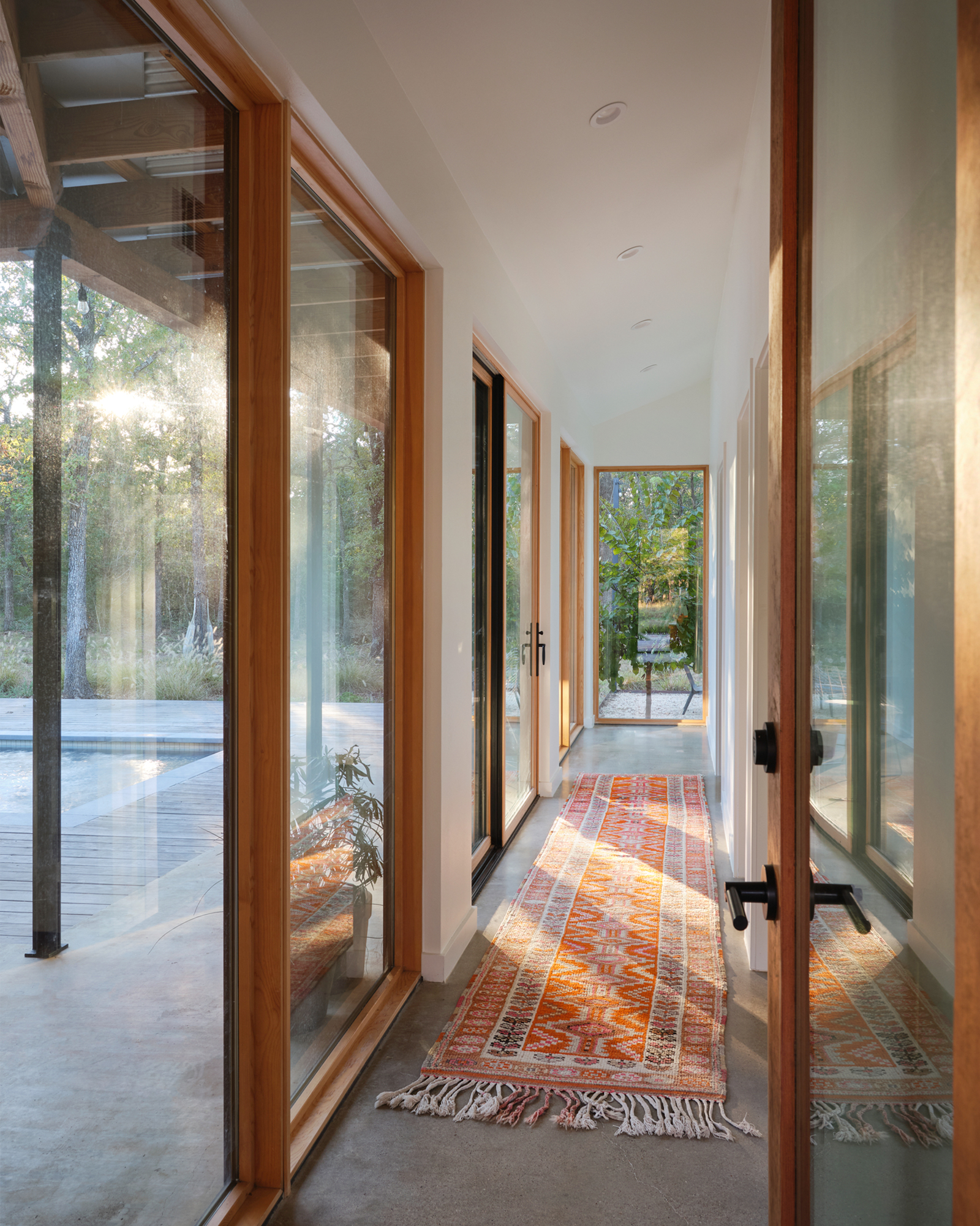 couloir maison en bois Texas la Page House couloir maison en bois Texas la Page House