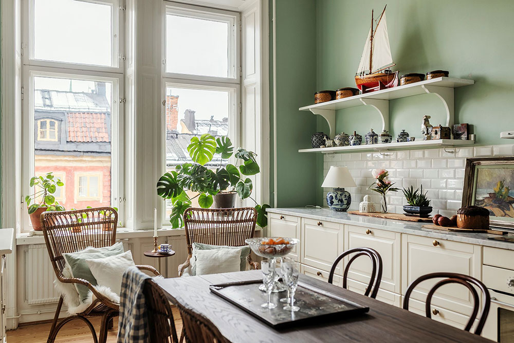 cuisine mur vert avec cheminée ancienne décoration classique chic cuisine mur vert avec cheminée ancienne décoration classique chic