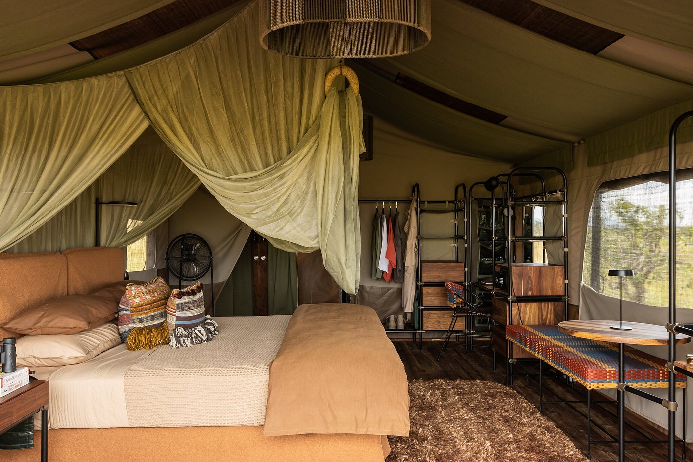 chambre décoration ethnique chic Singita Mara River Tented Camp chambre décoration ethnique chic Singita Mara River Tented Camp