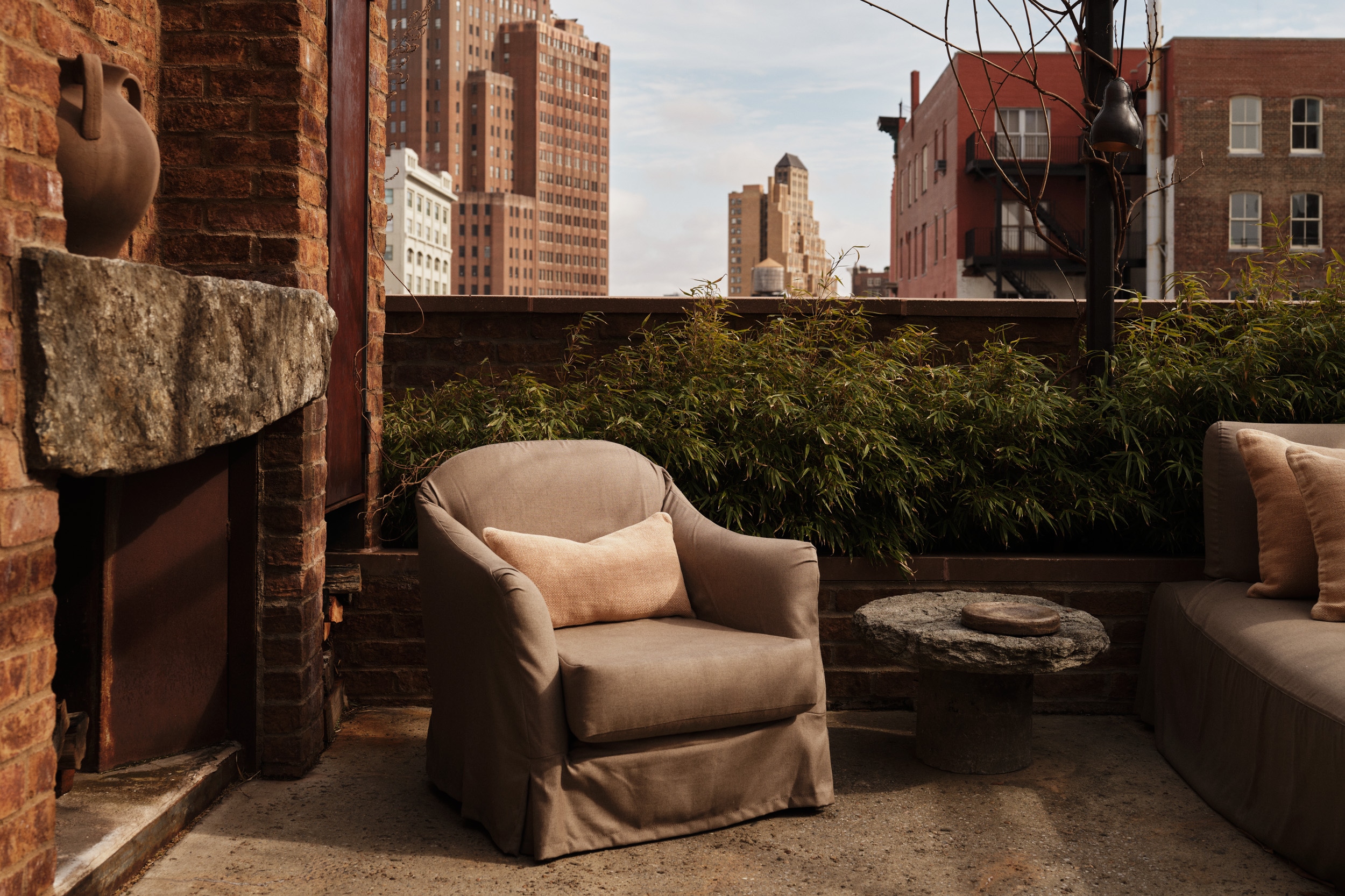 terrasse appartement New york décoration rustique chic Zara Home terrasse appartement New york décoration rustique chic Zara Home