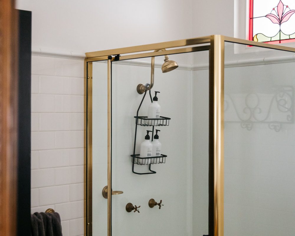 cabine de douche laiton Post & Telegraph cabine de douche laiton Post & Telegraph