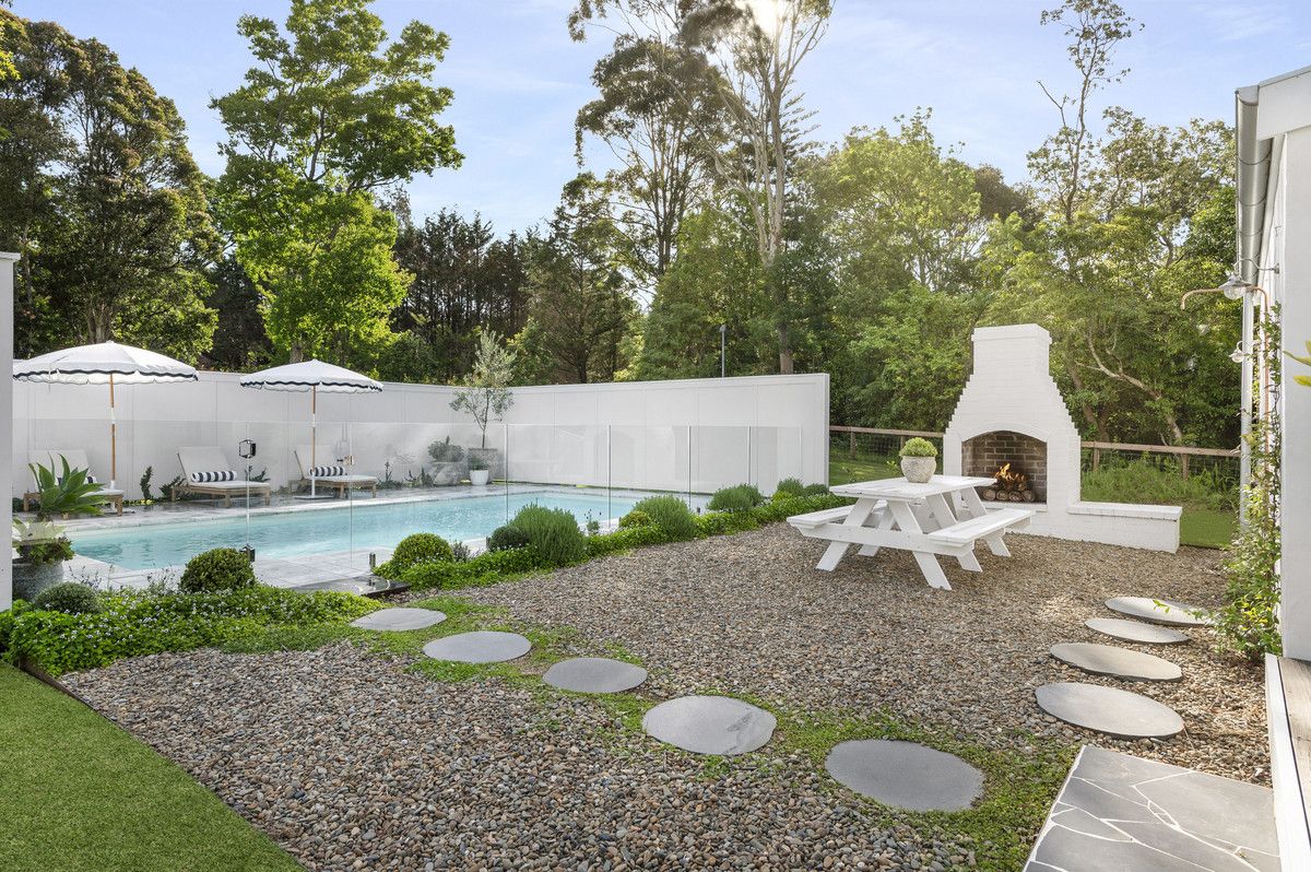 jardin avec piscine maison blanche pleine de charme jardin avec piscine maison blanche pleine de charme