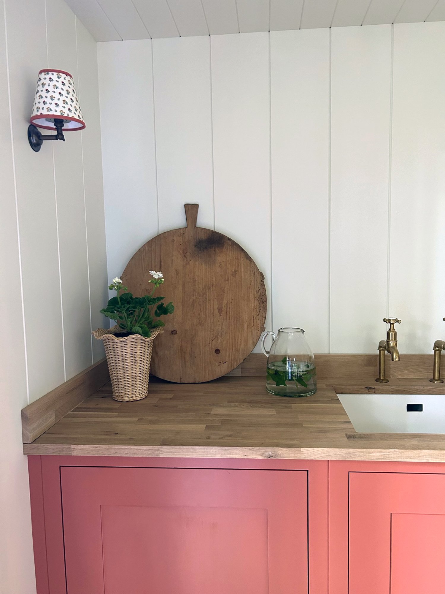 cuisine bois couleur corail