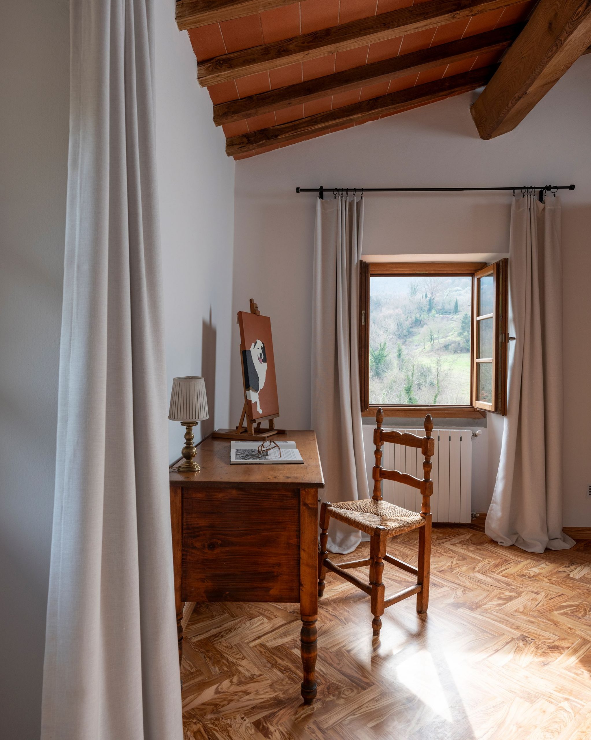 espace bureau dans chambre Campo Sasso