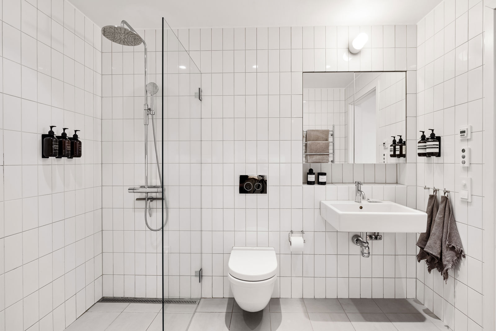 salle de bain blanche décoration design salle de bain blanche décoration design