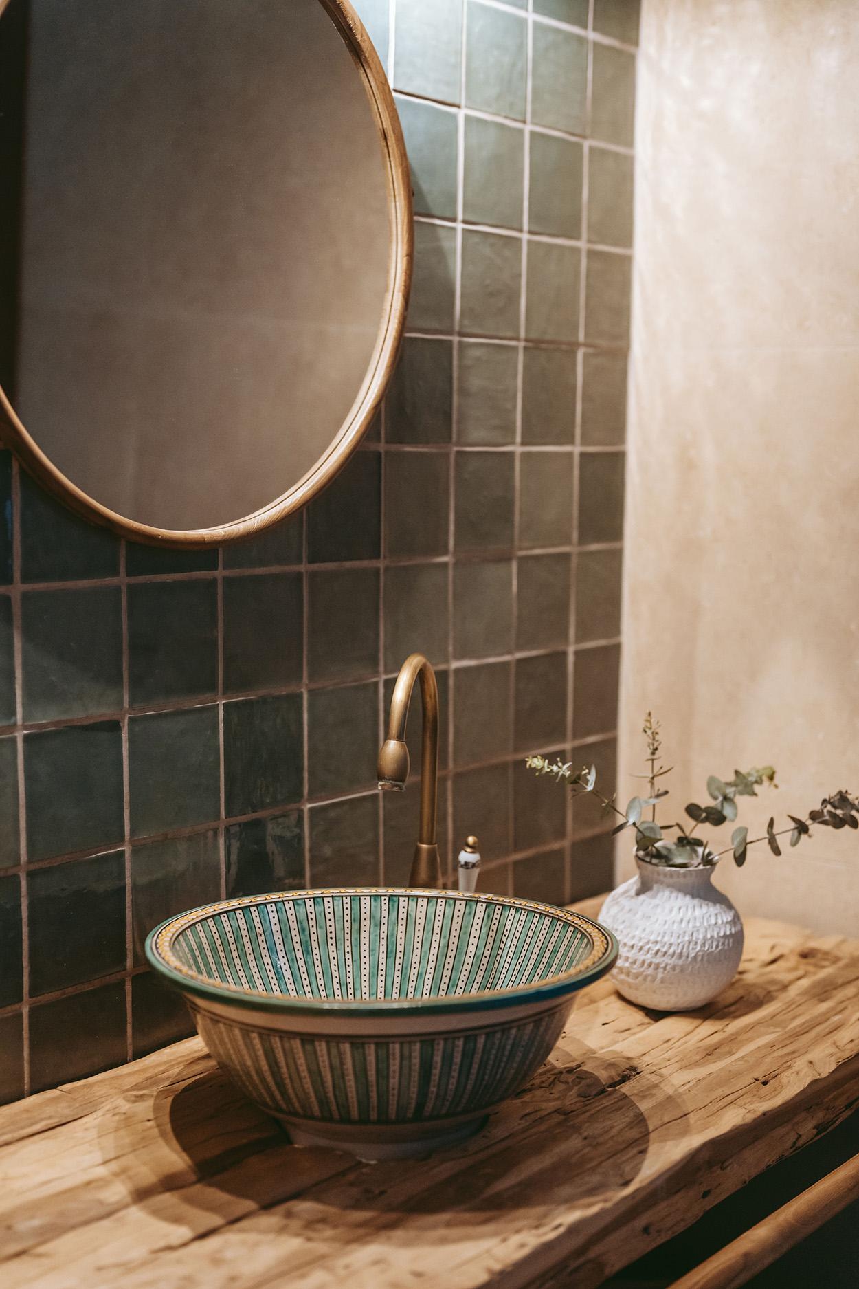 salle de bain rustique chic