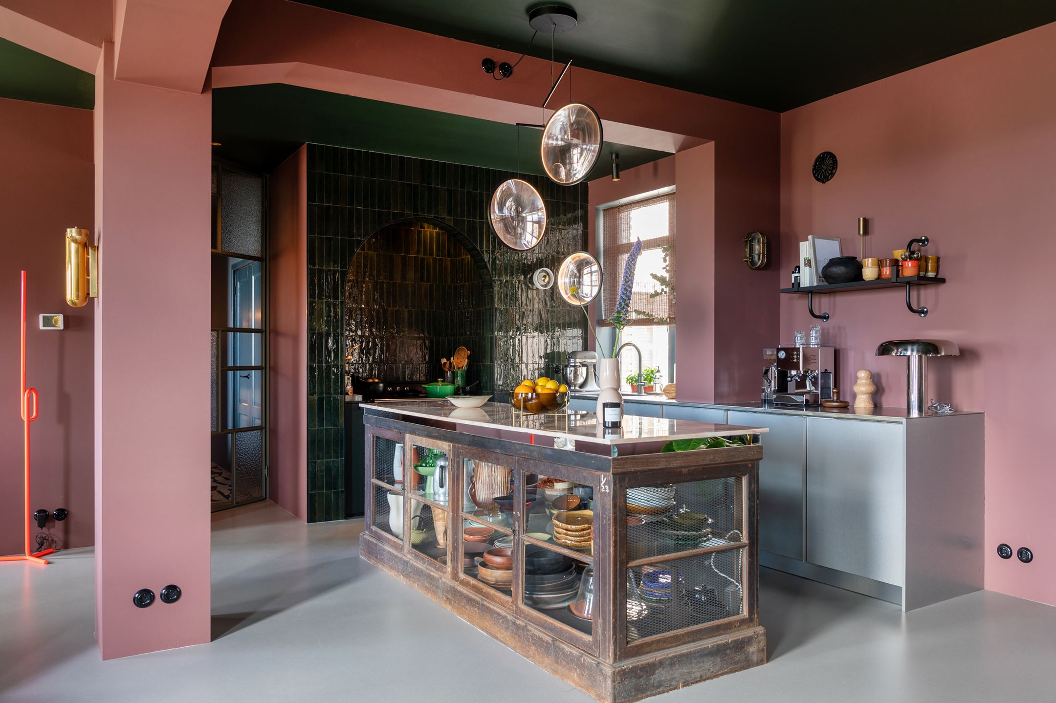 cuisine avec îllot meuble de métier