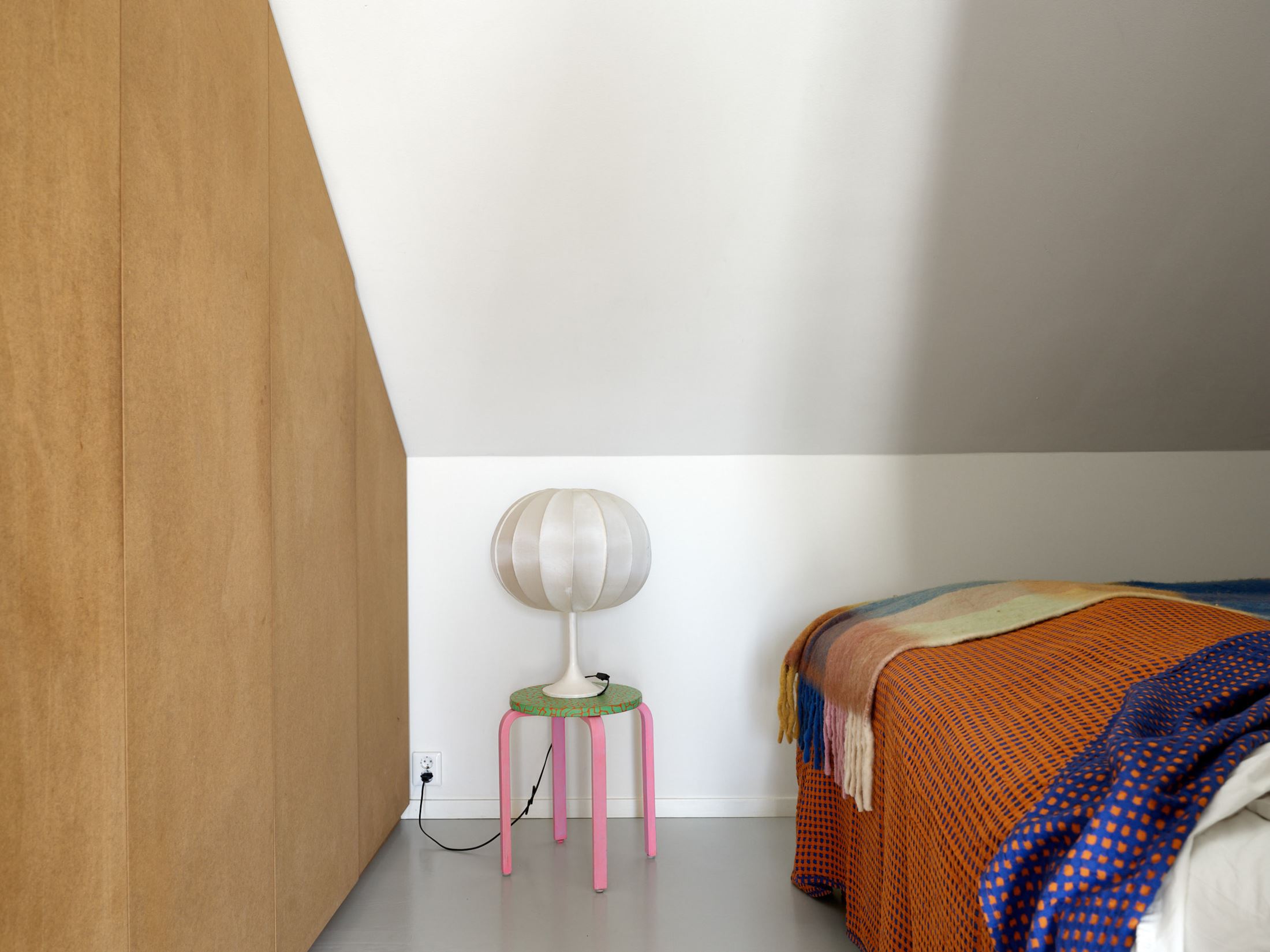 chambre dans alcôve studio 42m2