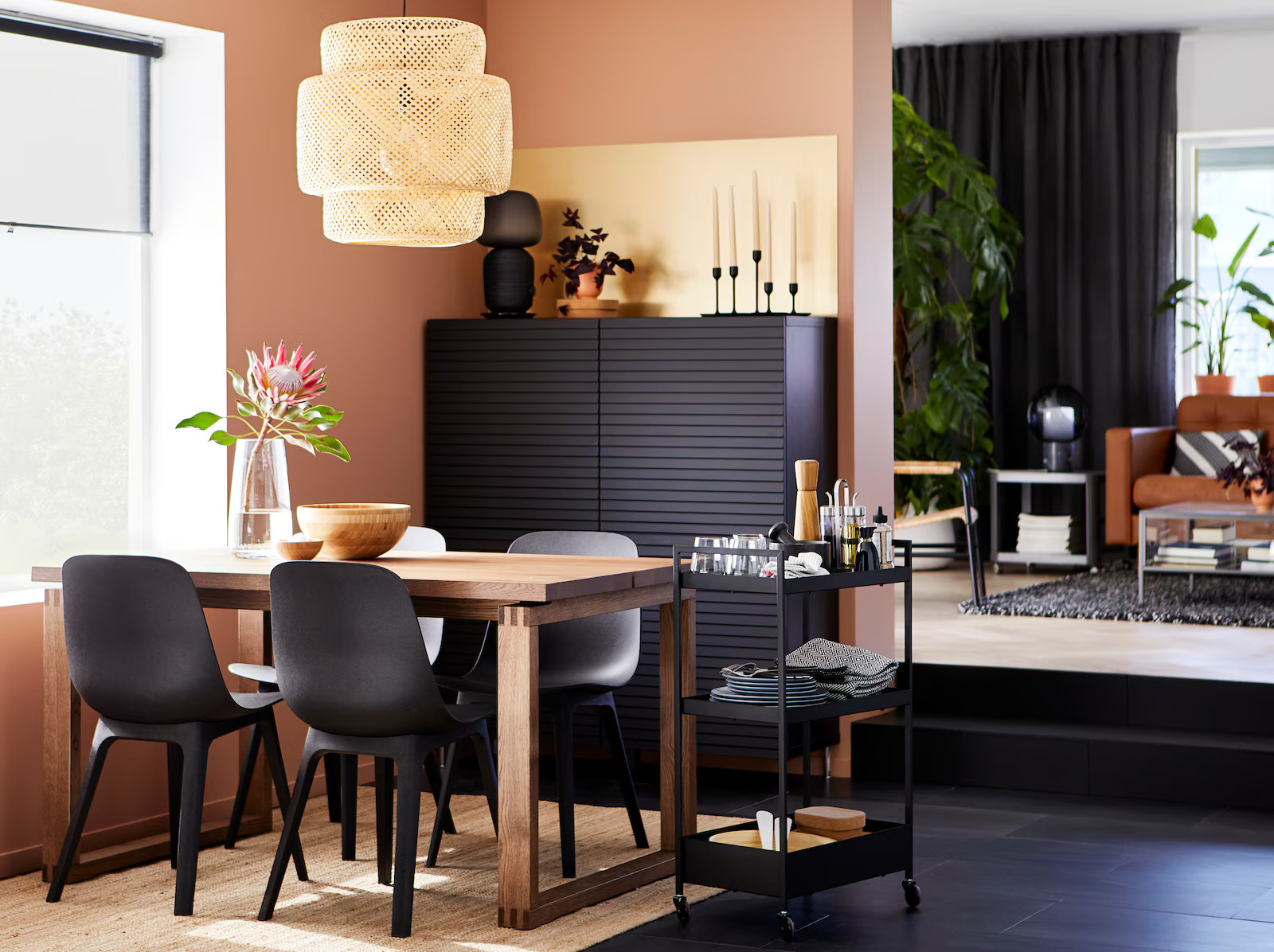 salle à manger catalogue IKEA 2024