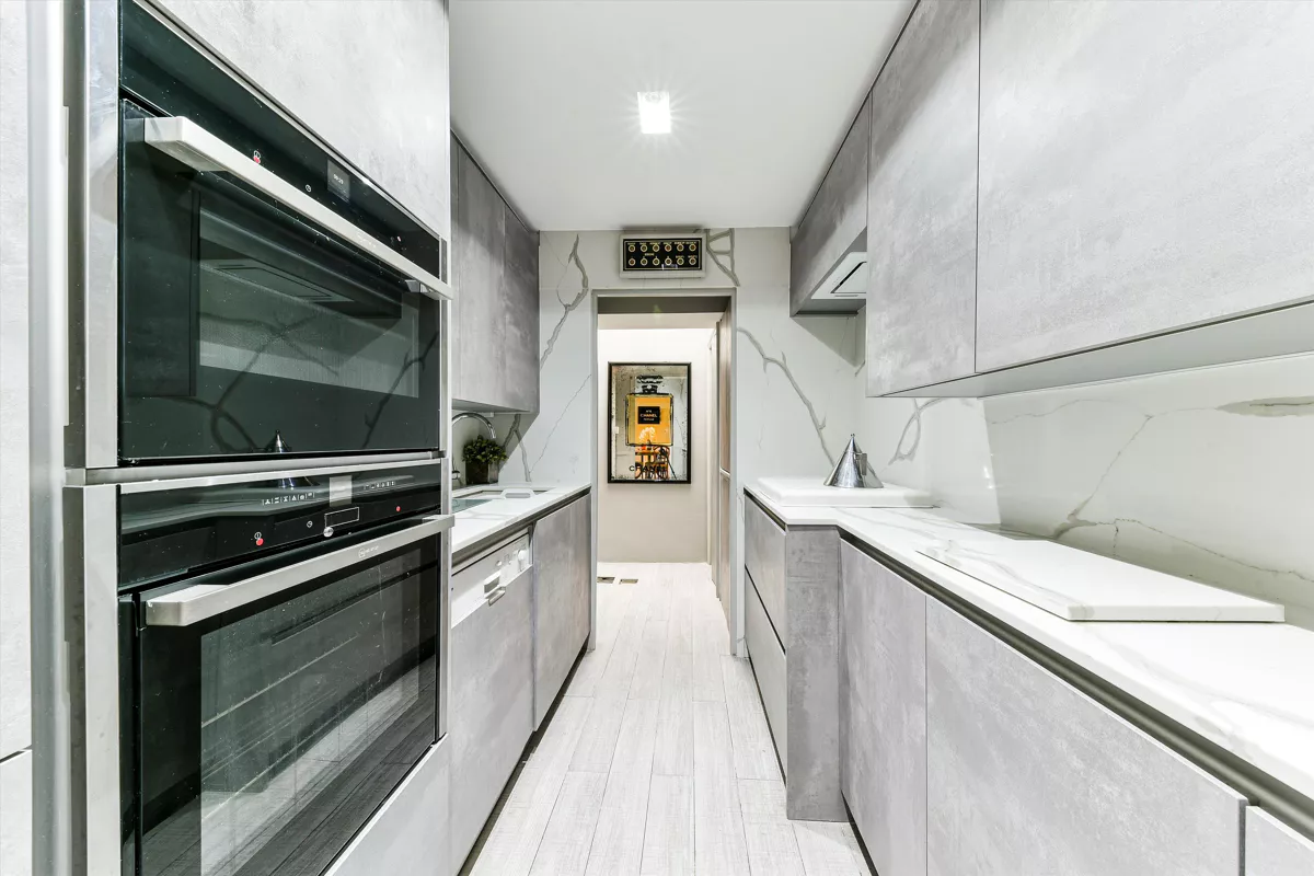 cuisine design gris clair béton