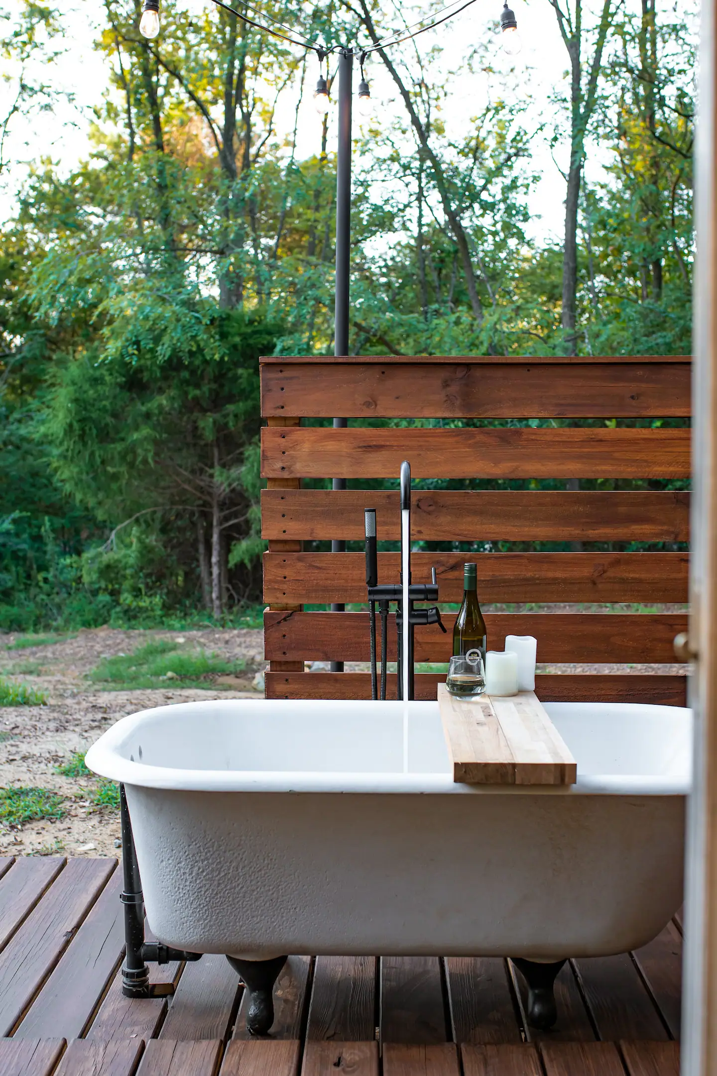 baignoire sur terrasse petite maison container baignoire sur terrasse petite maison container