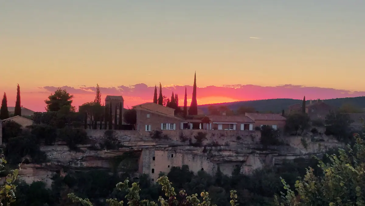 coucher de soleil à Gordes coucher de soleil à Gordes