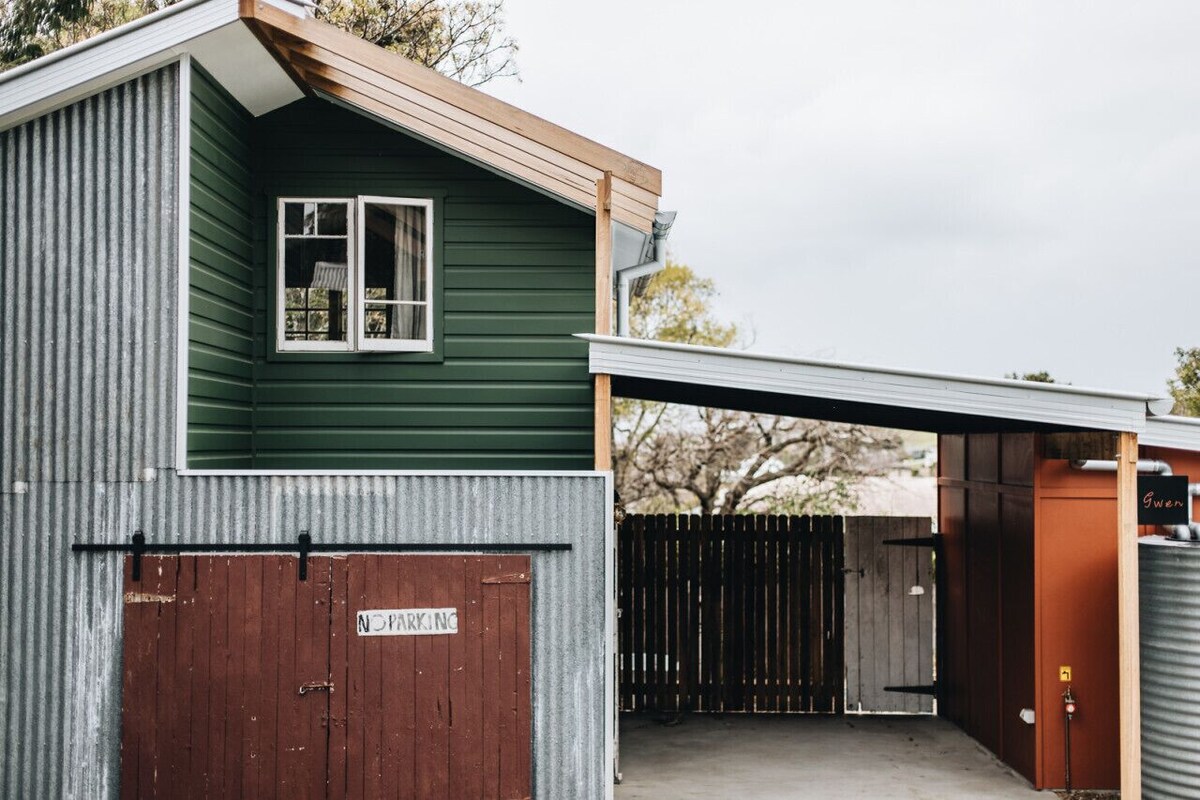 maison australienne hommage au hangar rural en tôle