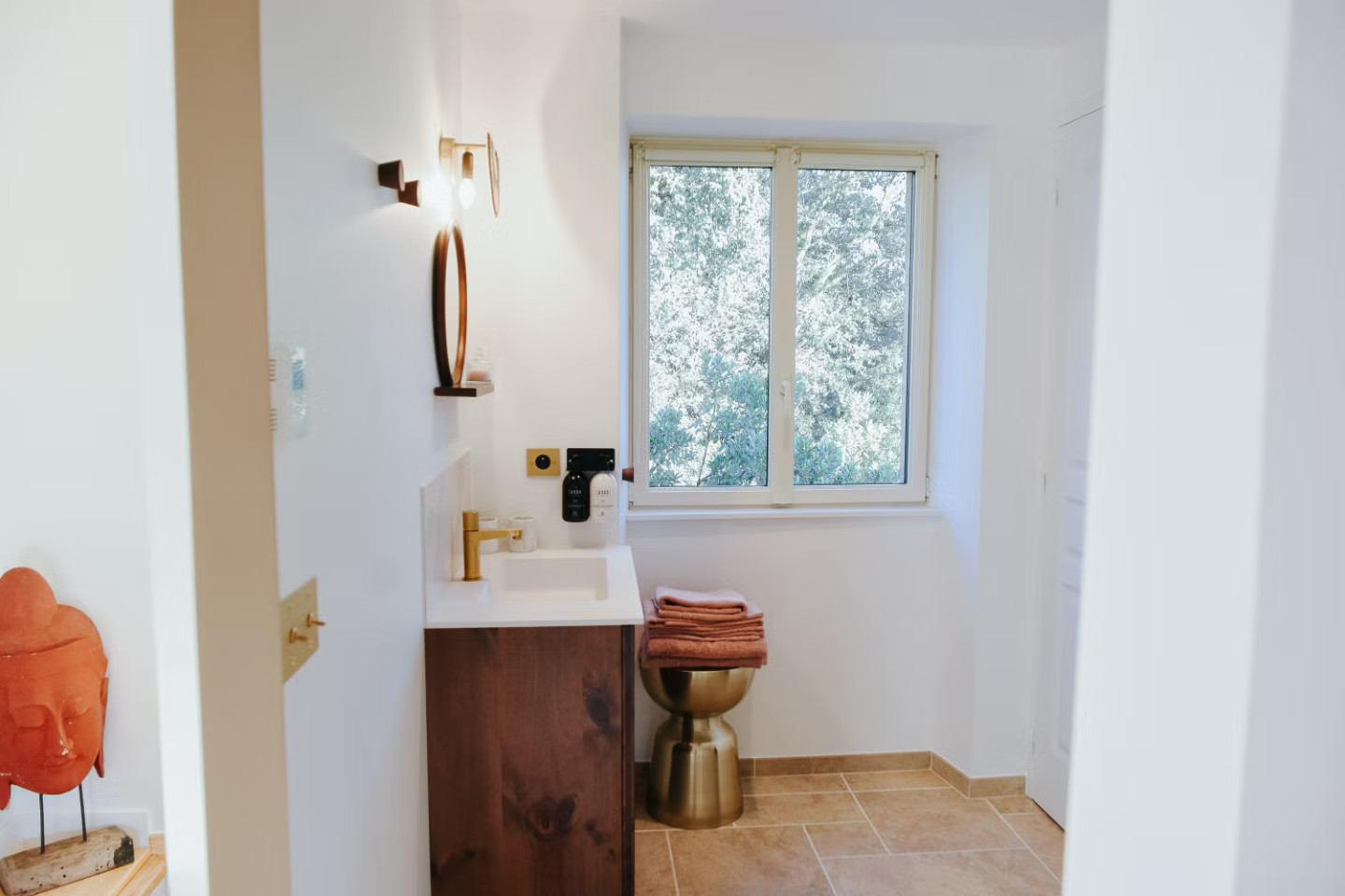 salle de bain rustique chic Maison Cistus Gîte la Canopée Sarlat salle de bain rustique chic Maison Cistus Gîte la Canopée Sarlat