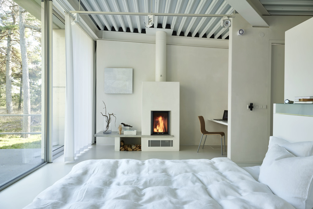 chambre avec cheminée moderne