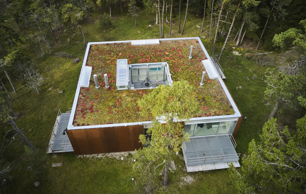 maison architecte Studio Furillen façade acier Corten toit végétalisé