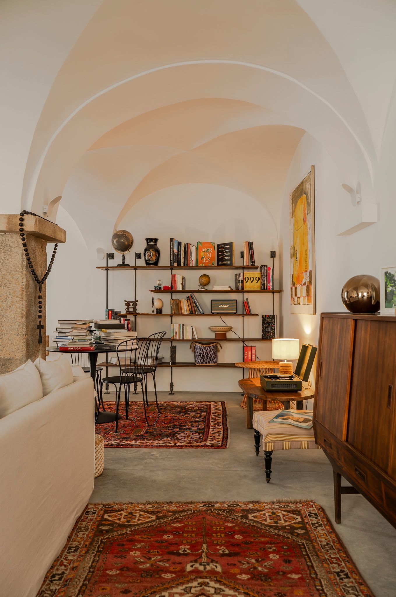 salon décoration contemporaine vintage avec arches salon décoration contemporaine vintage avec arches