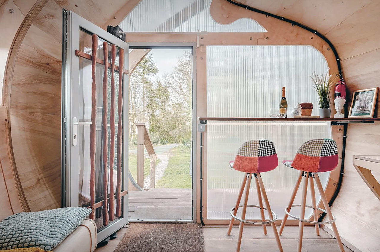 intérieur tiny house Monocoque Cabin Markos Design Workshop intérieur tiny house Monocoque Cabin Markos Design Workshop