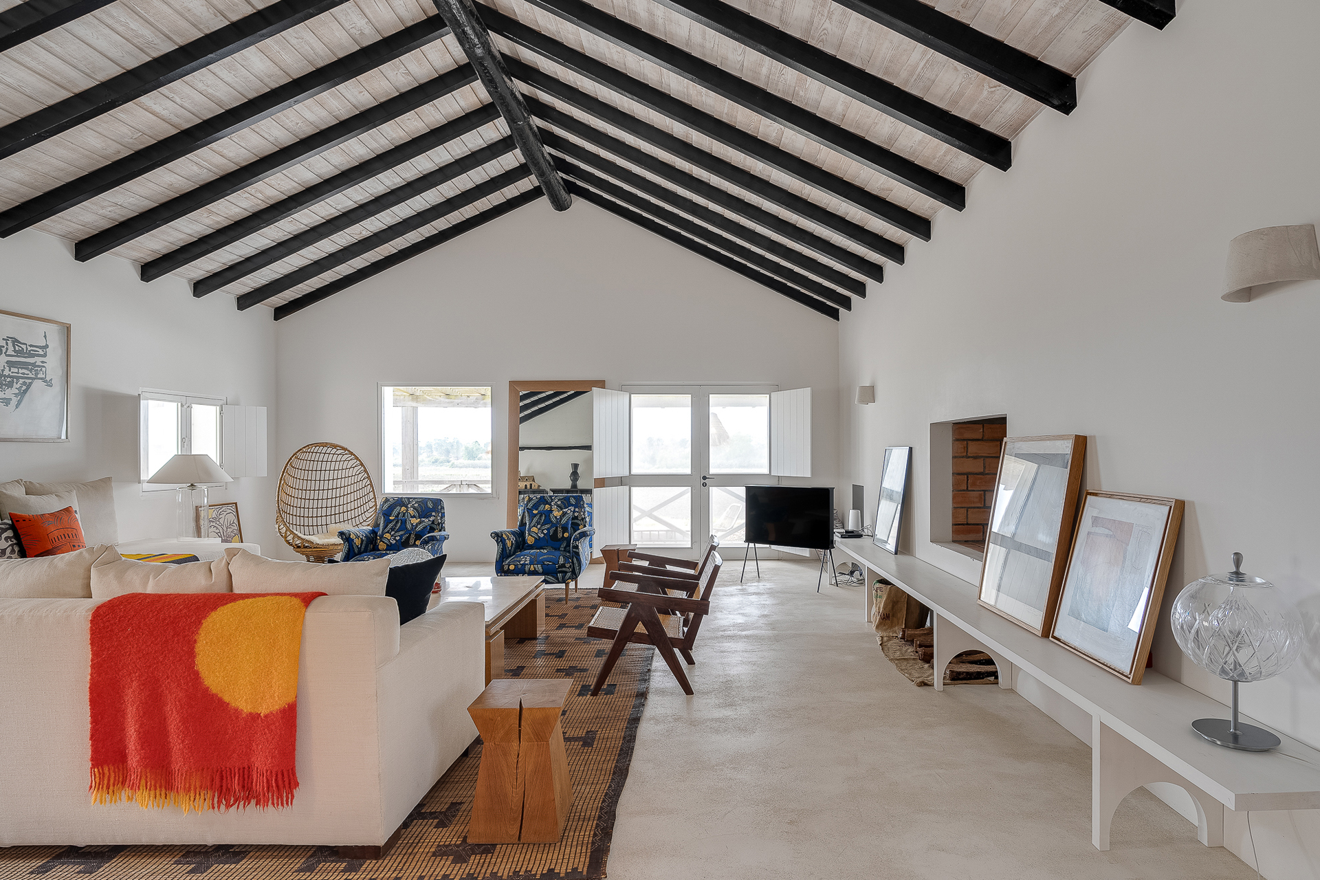salon maison Comporta décoration contemporaine