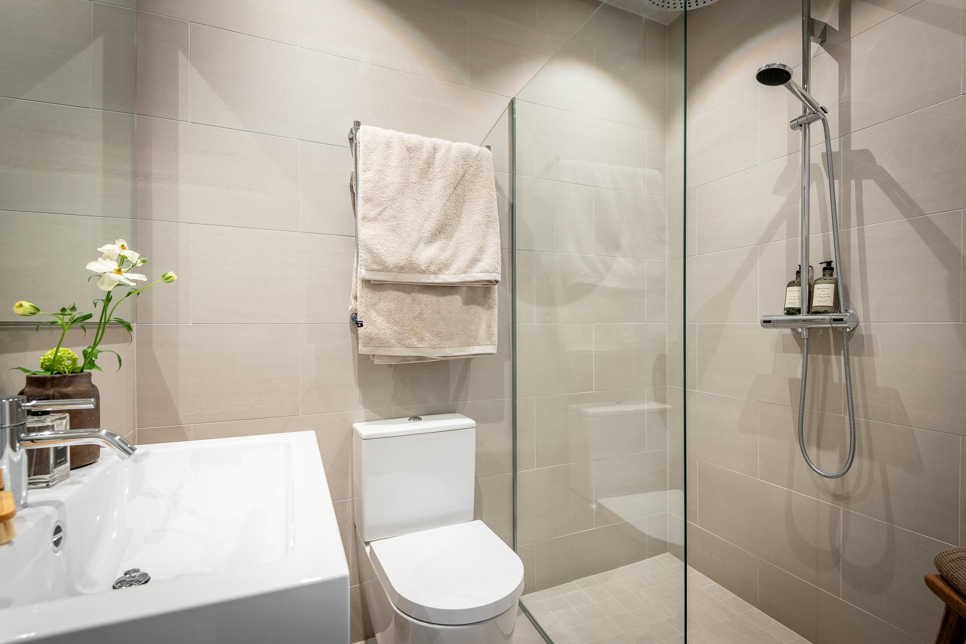 salle de bain beige