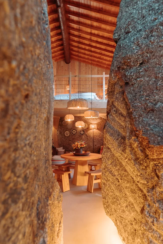 intérieur maison en bois et roche intérieur maison en bois et roche