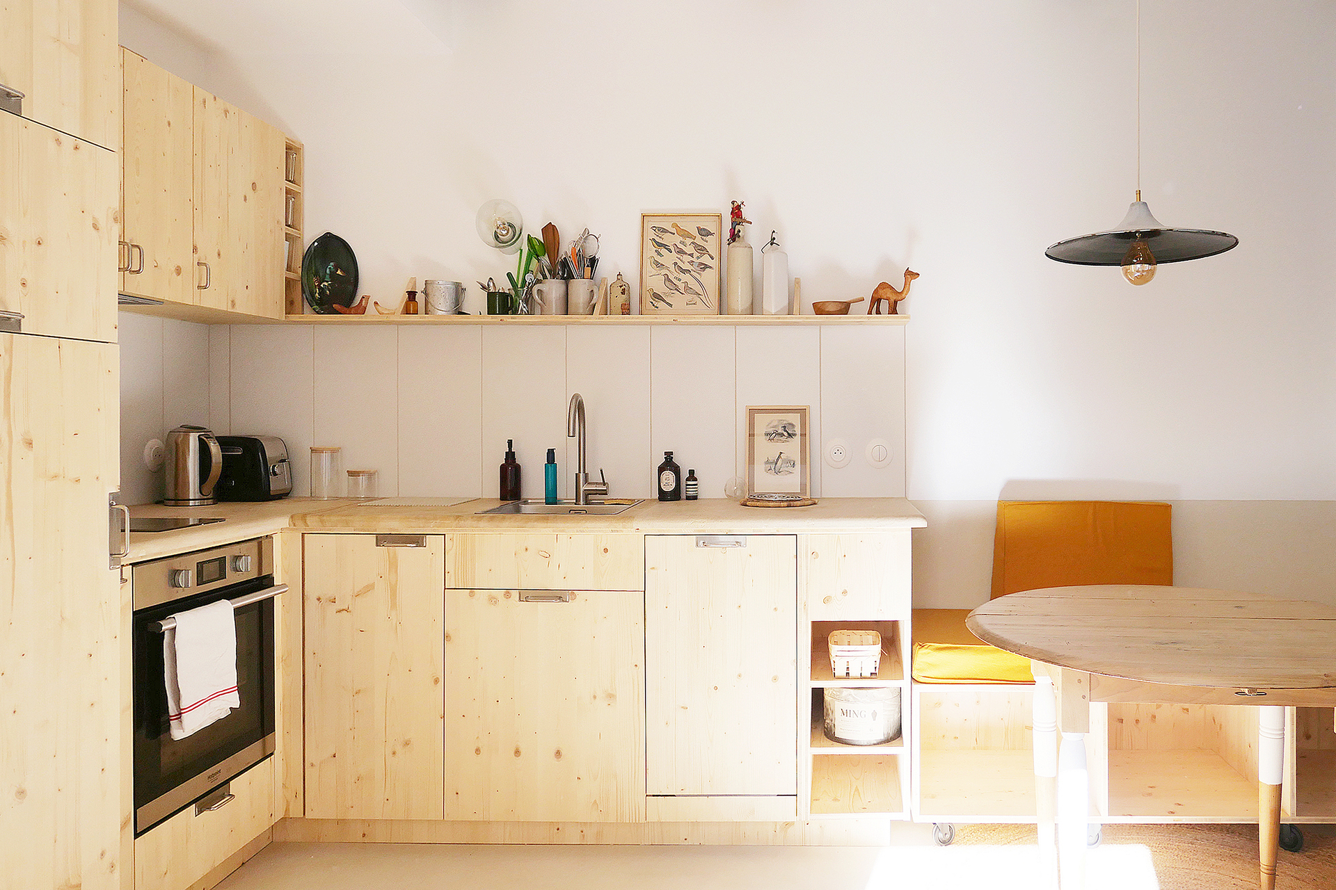 cuisine bois clair appartement rénové cuisine bois clair appartement rénové
