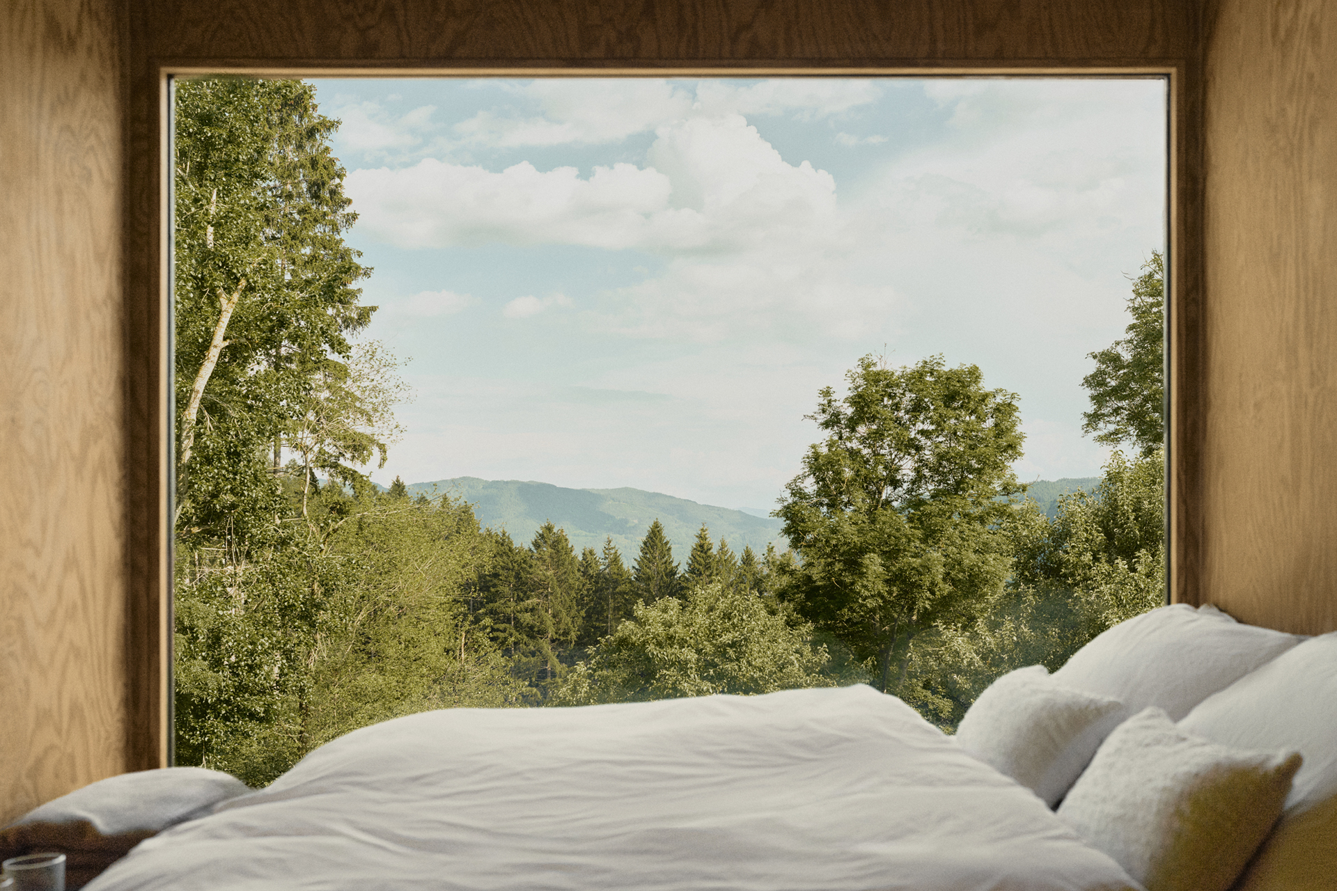 chambre avec picture window maison Autriche I-am-Escape