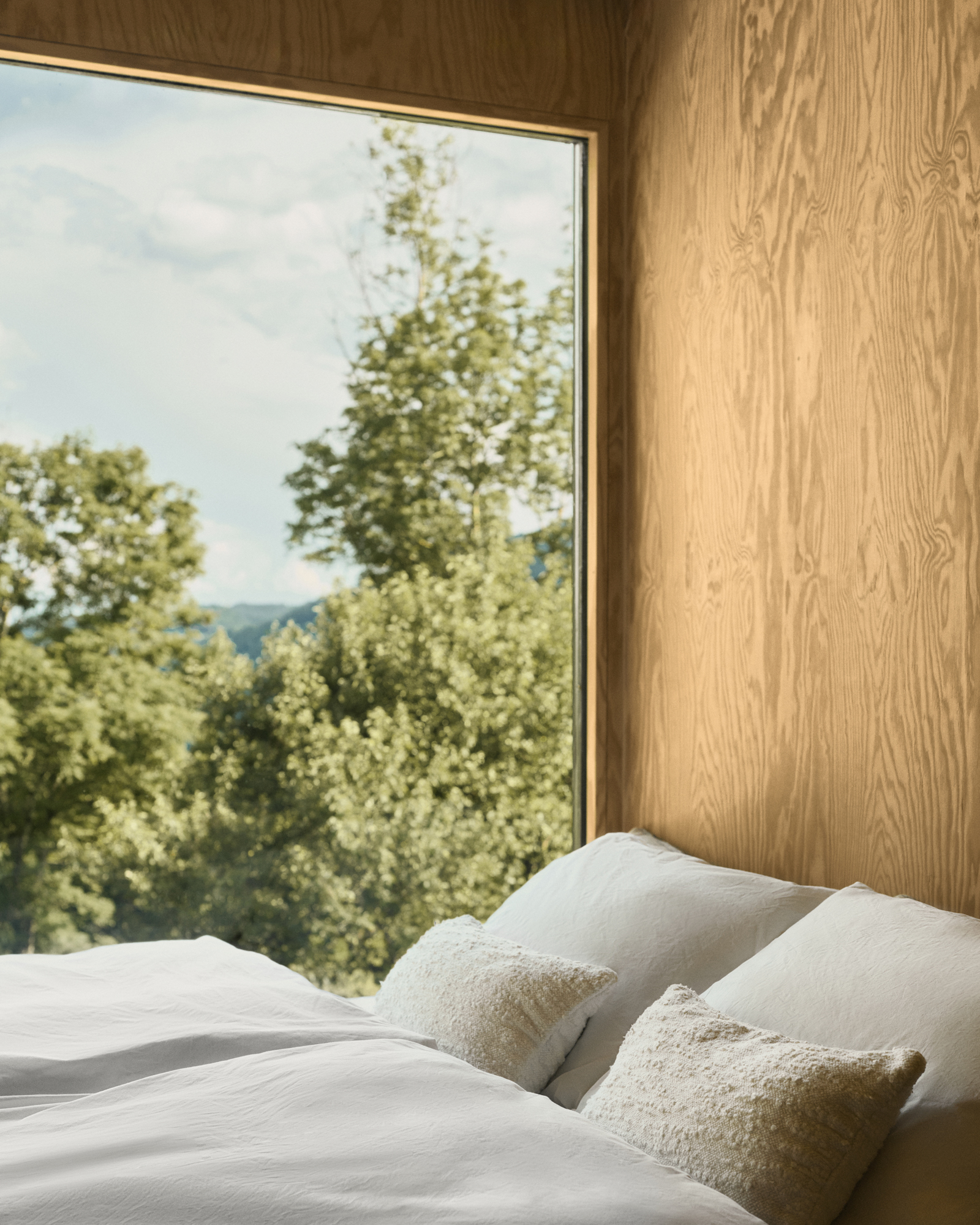 chambre avec picture window maison Autriche I-am-Escape