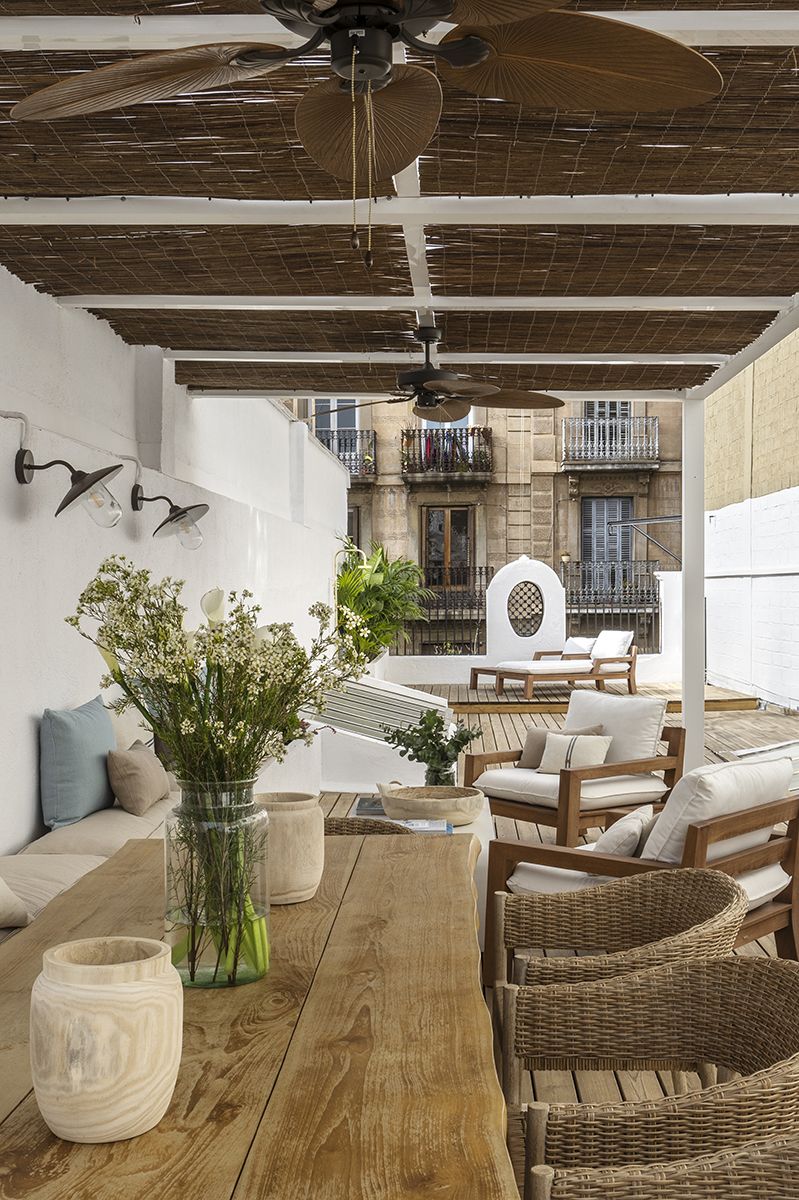 terrasse avec pergola bois décoration contemporaine