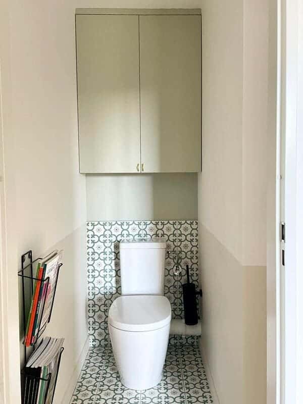 toilettes décoration contemporaine appartement rénové par par Charlotte Gille de Happy Pog toilettes décoration contemporaine appartement rénové par par Charlotte Gille de Happy Pog