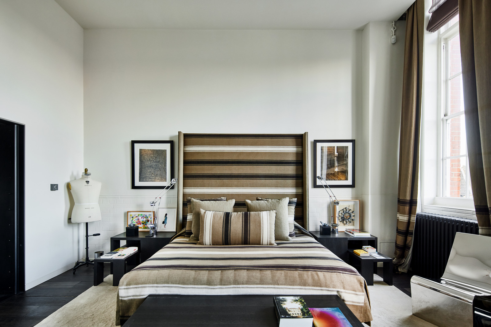 chambre décoration beige et noir