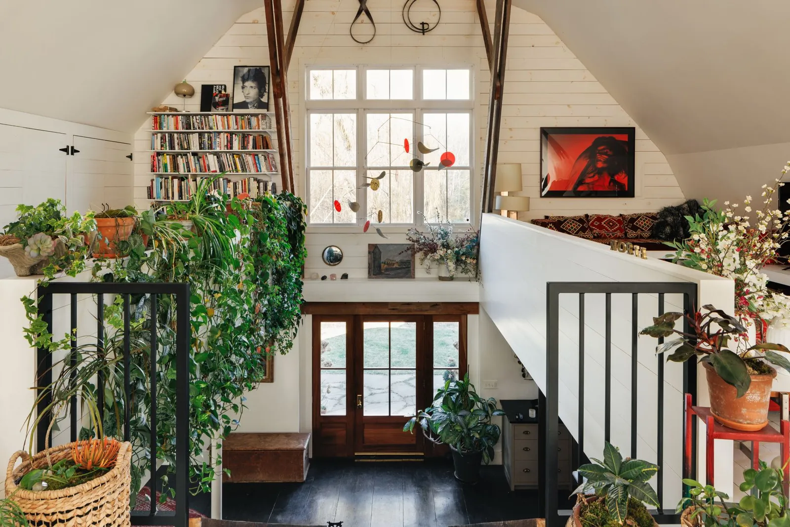 mezzanine mezzanine