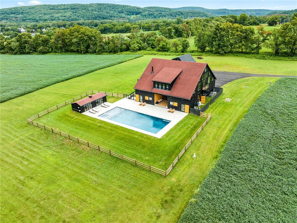maison en bois avec piscine maison en bois avec piscine